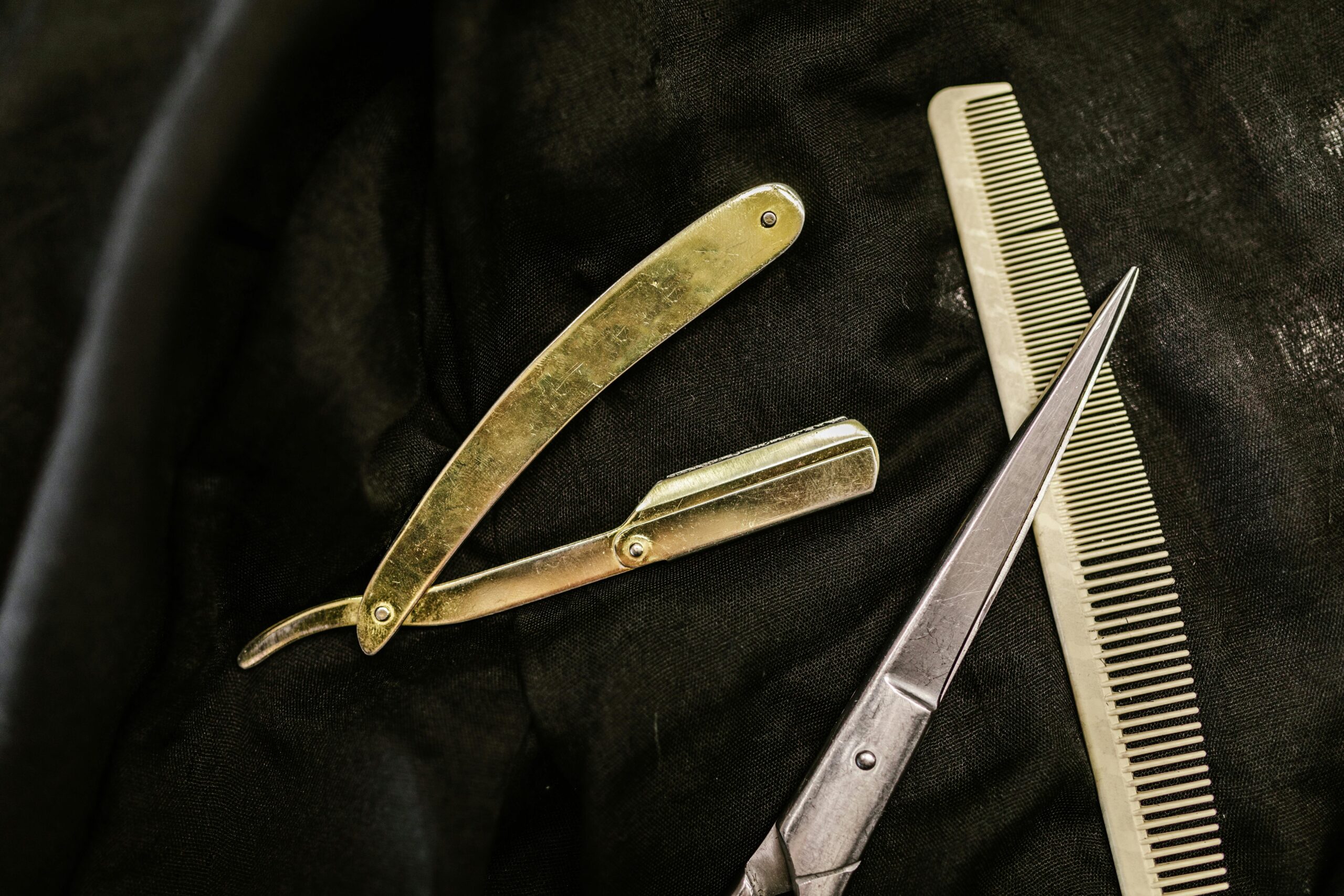 Comparison image showing a dull nail clipper blade next to a sharp one