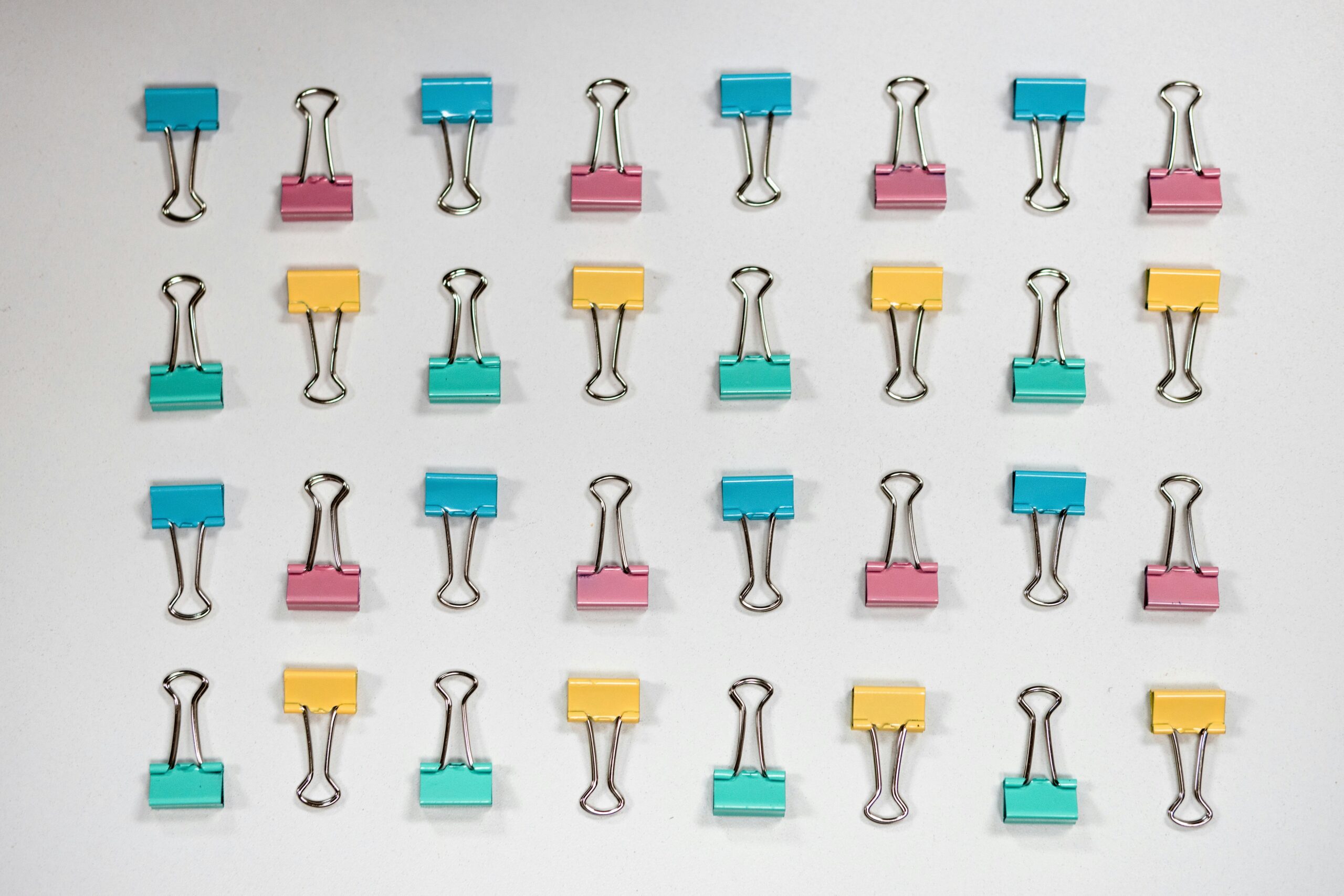 Infographic explaining common risks of unclean nail tools